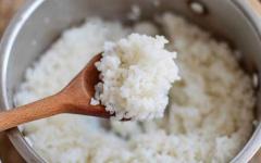 Почему надо замачивать рис и как это делать правильно